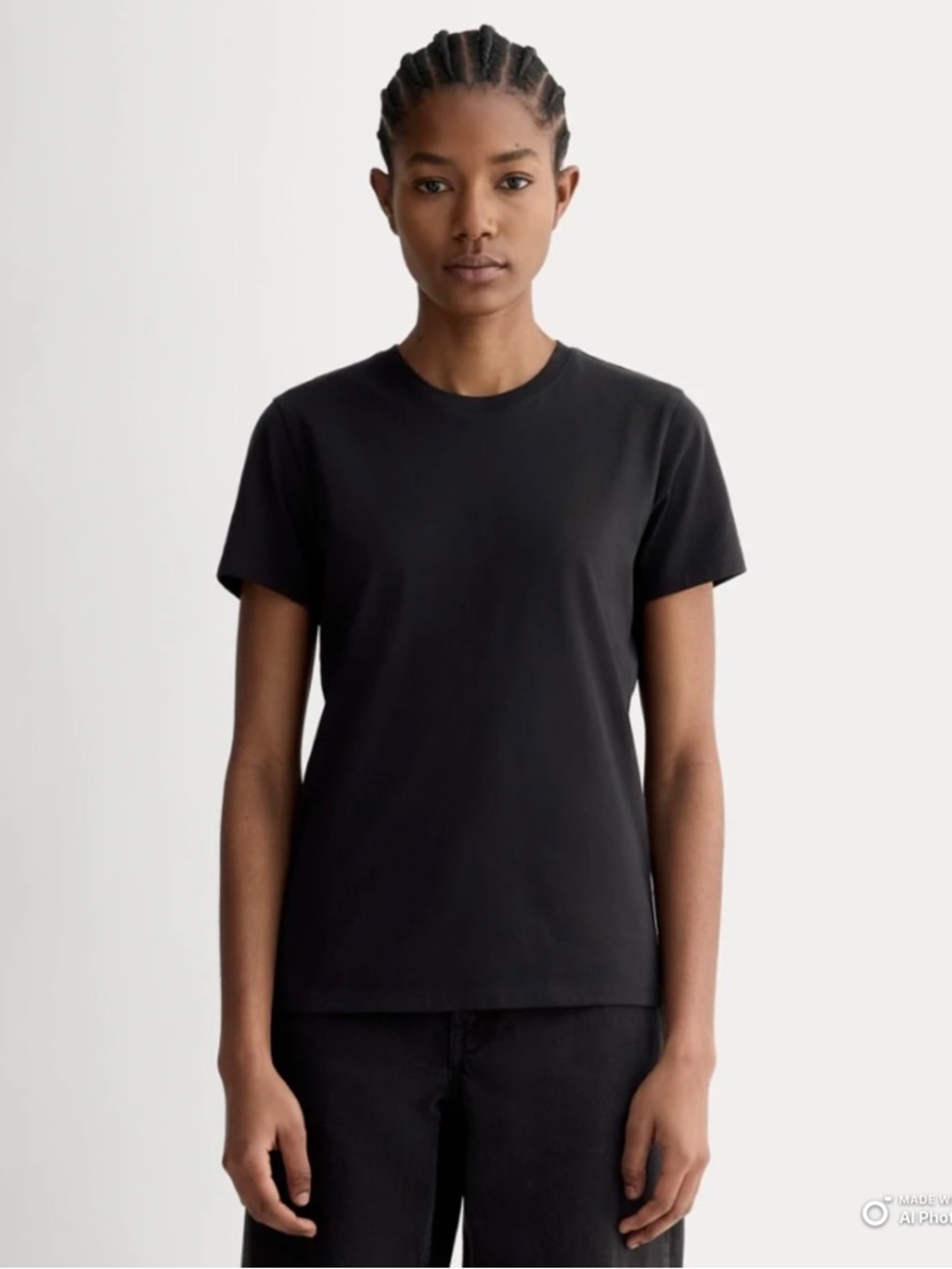 Everlane Black Slim Crew Tee in Essential Cotton Size Small NWT Short Sleeve